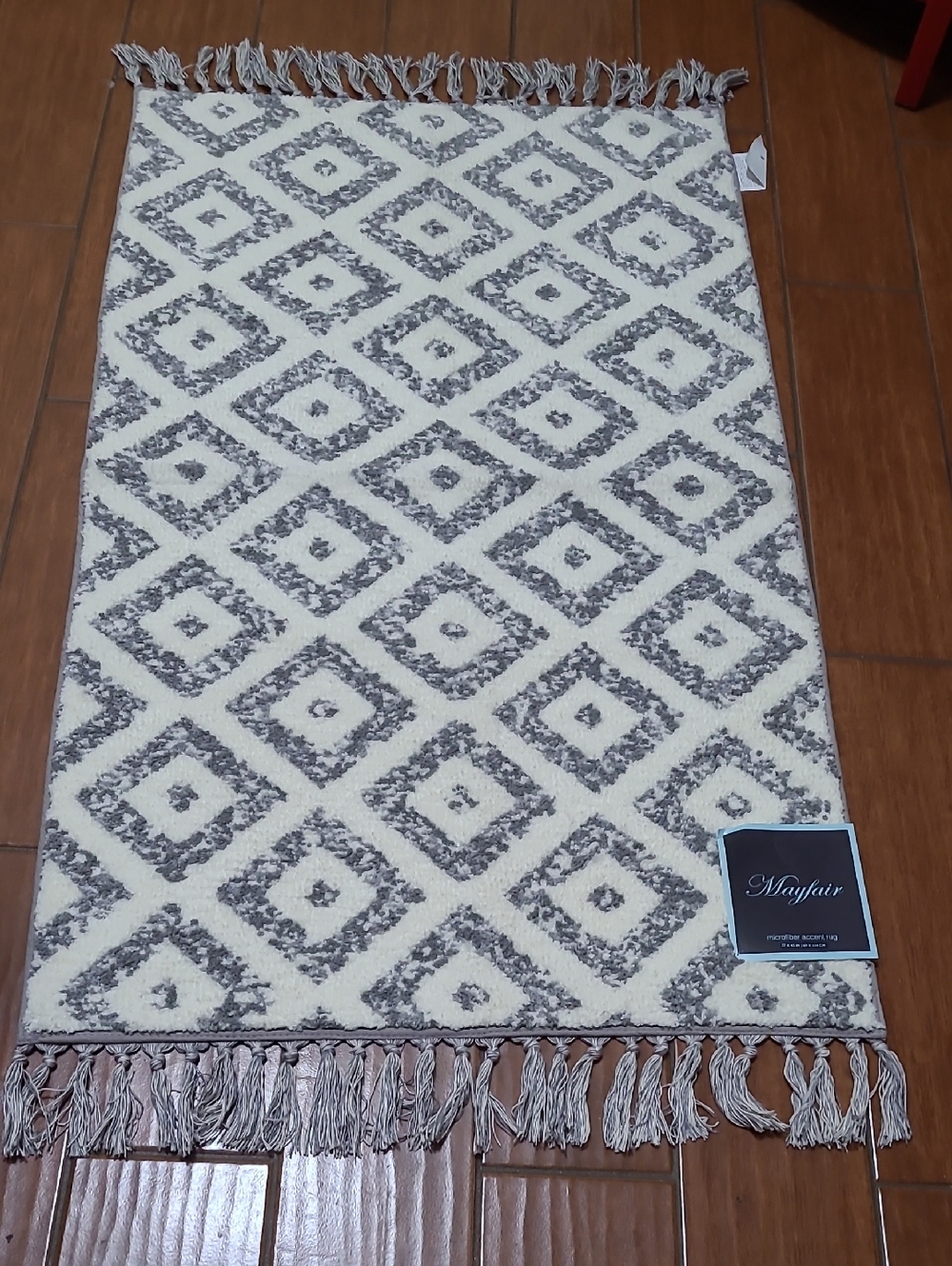 Diamond Fringe Bath Rug